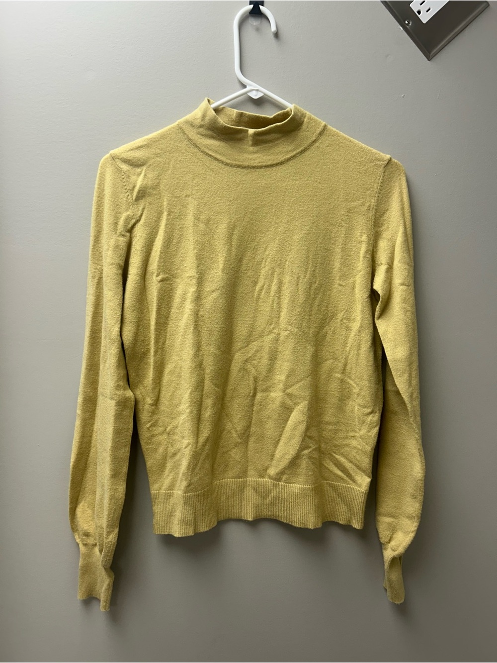 Philosophy Women’s Yellow Mock Neck Lightweight Sweater